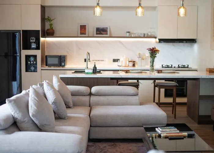 Emerald Hill 4a Minimalist 1br In *
